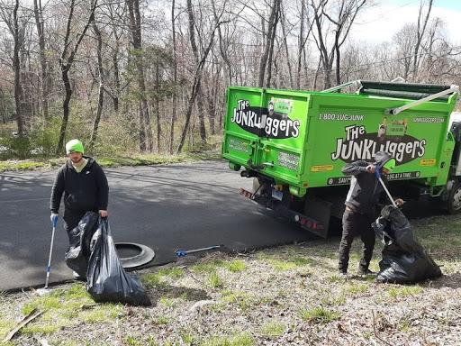 Junkluggers Holiday Cleanup