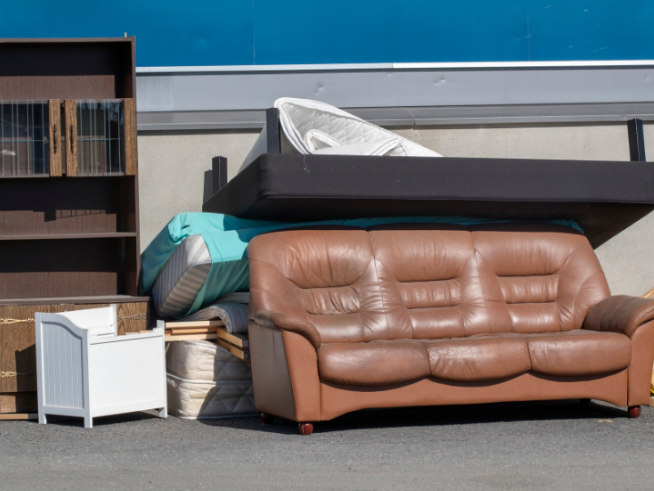 How Middleboro Junk Removal Companies Handle Your Unwanted Items